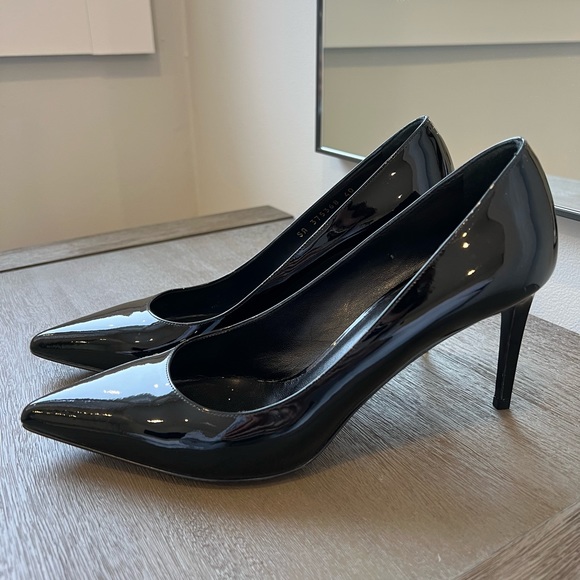 Saint Laurent Pumps - Picture 2 of 8